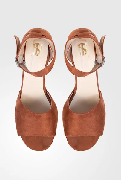 Ana Semi-mid heels