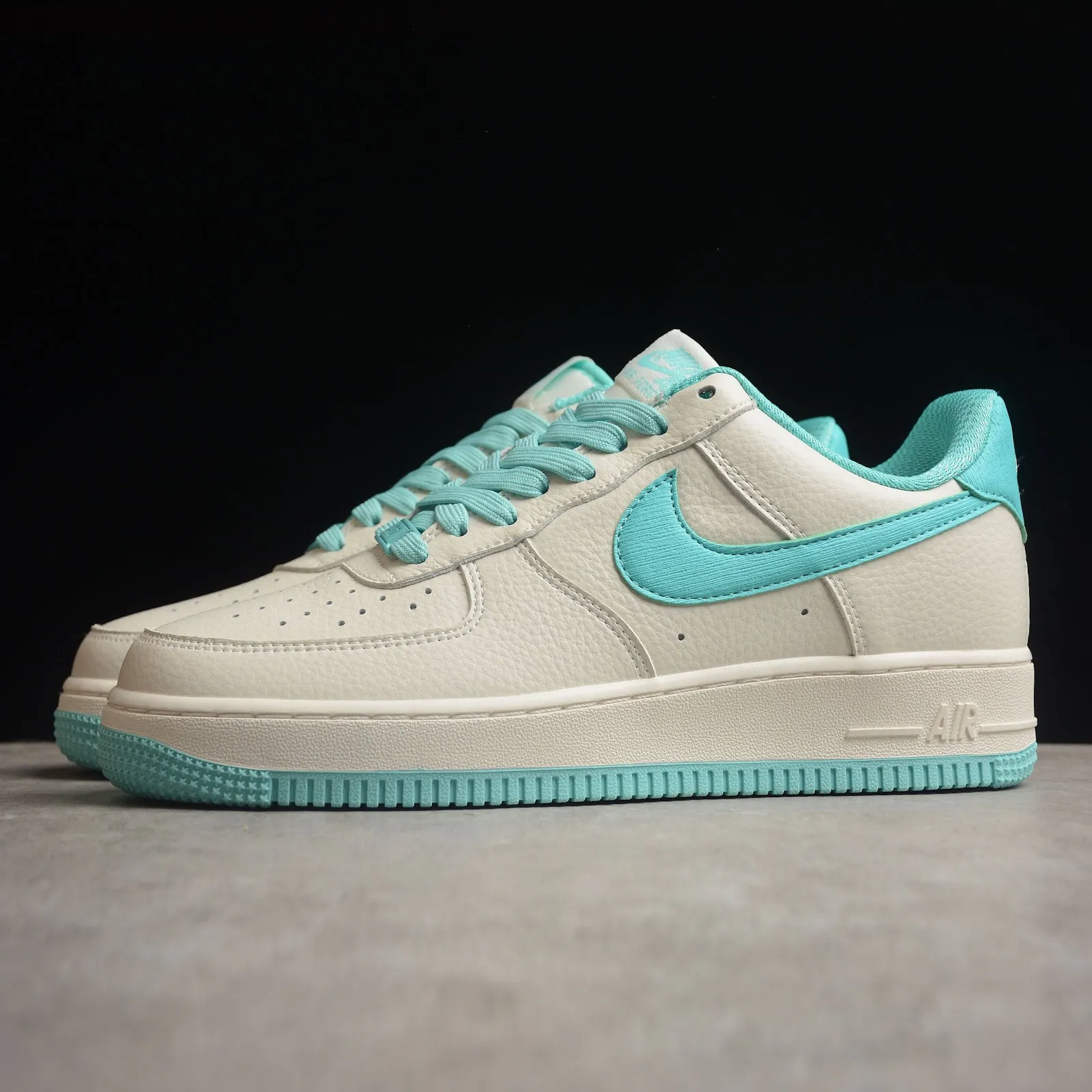 Tiffany Air Force 1