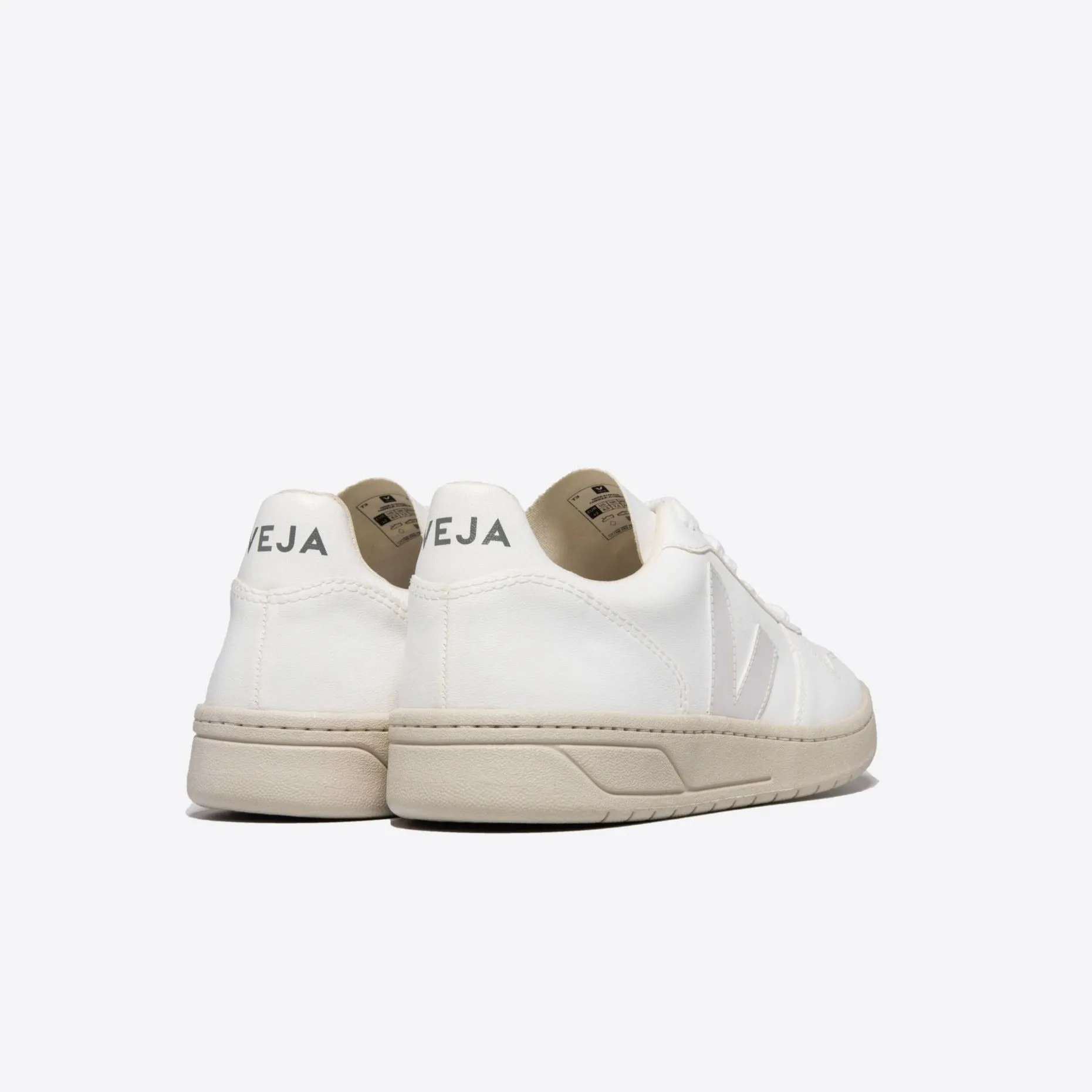 VEJA V-10 CWL | Full White